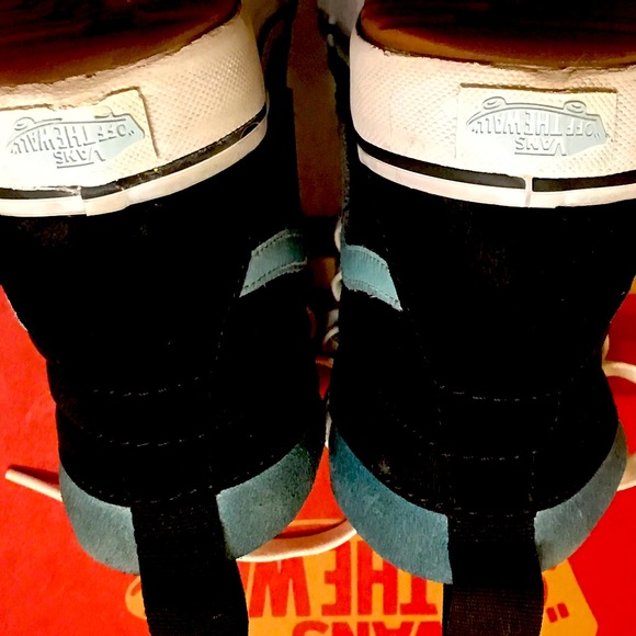 Vans Hi tops, size 3, winterized, excellent condition - Picture 7 of 10